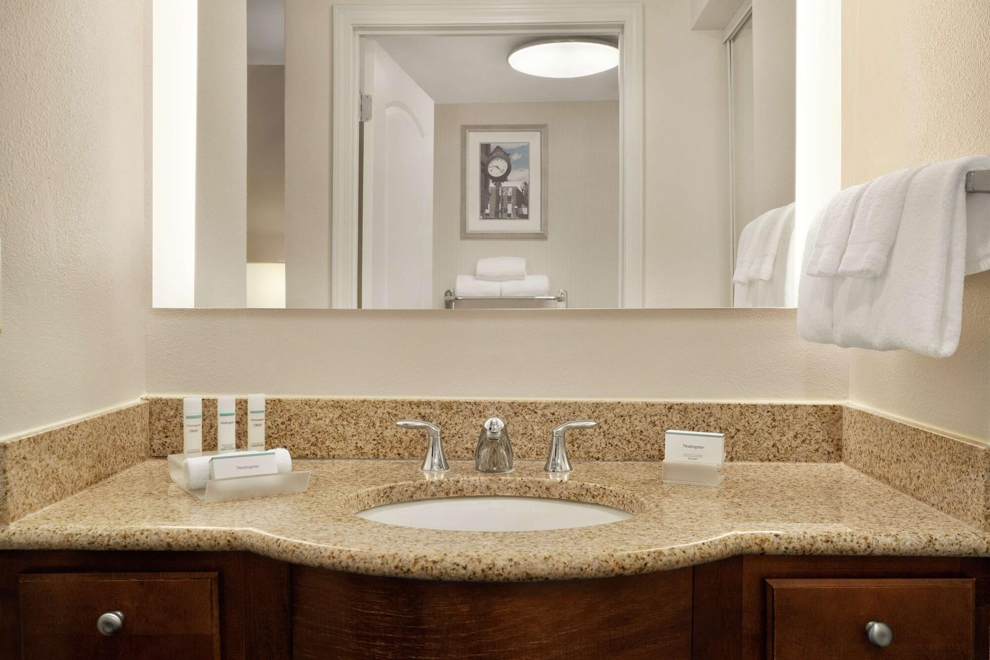 Homewood Suites By Hilton Dover - Rockaway Екстериор снимка